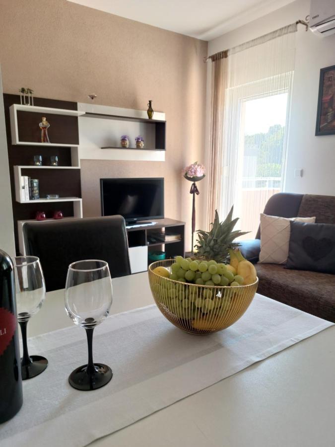 Apartment Zunabovic トロギール エクステリア 写真