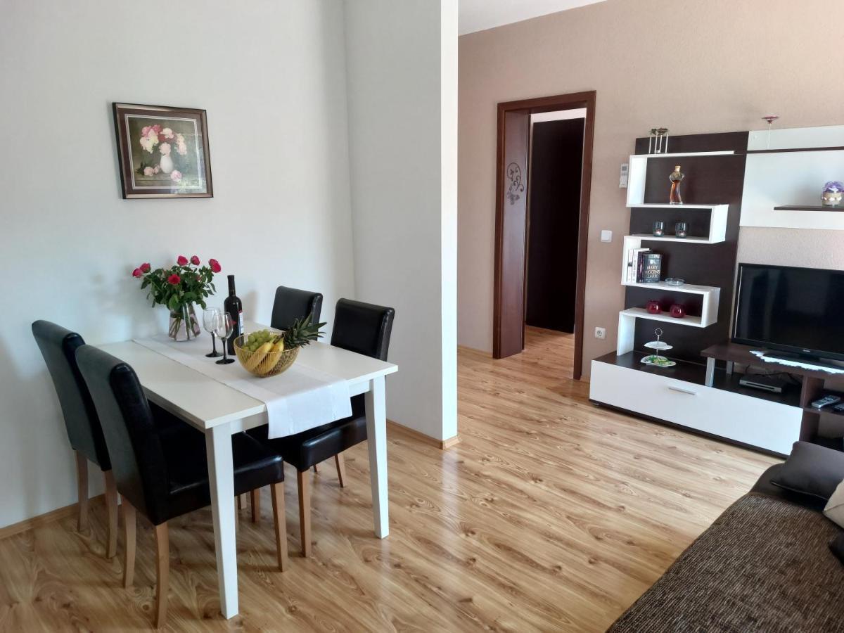 Apartment Zunabovic トロギール エクステリア 写真