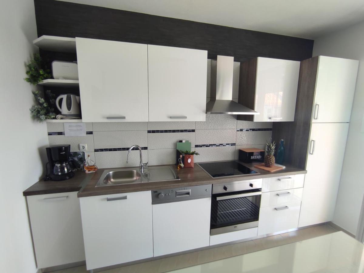 Apartment Zunabovic トロギール エクステリア 写真