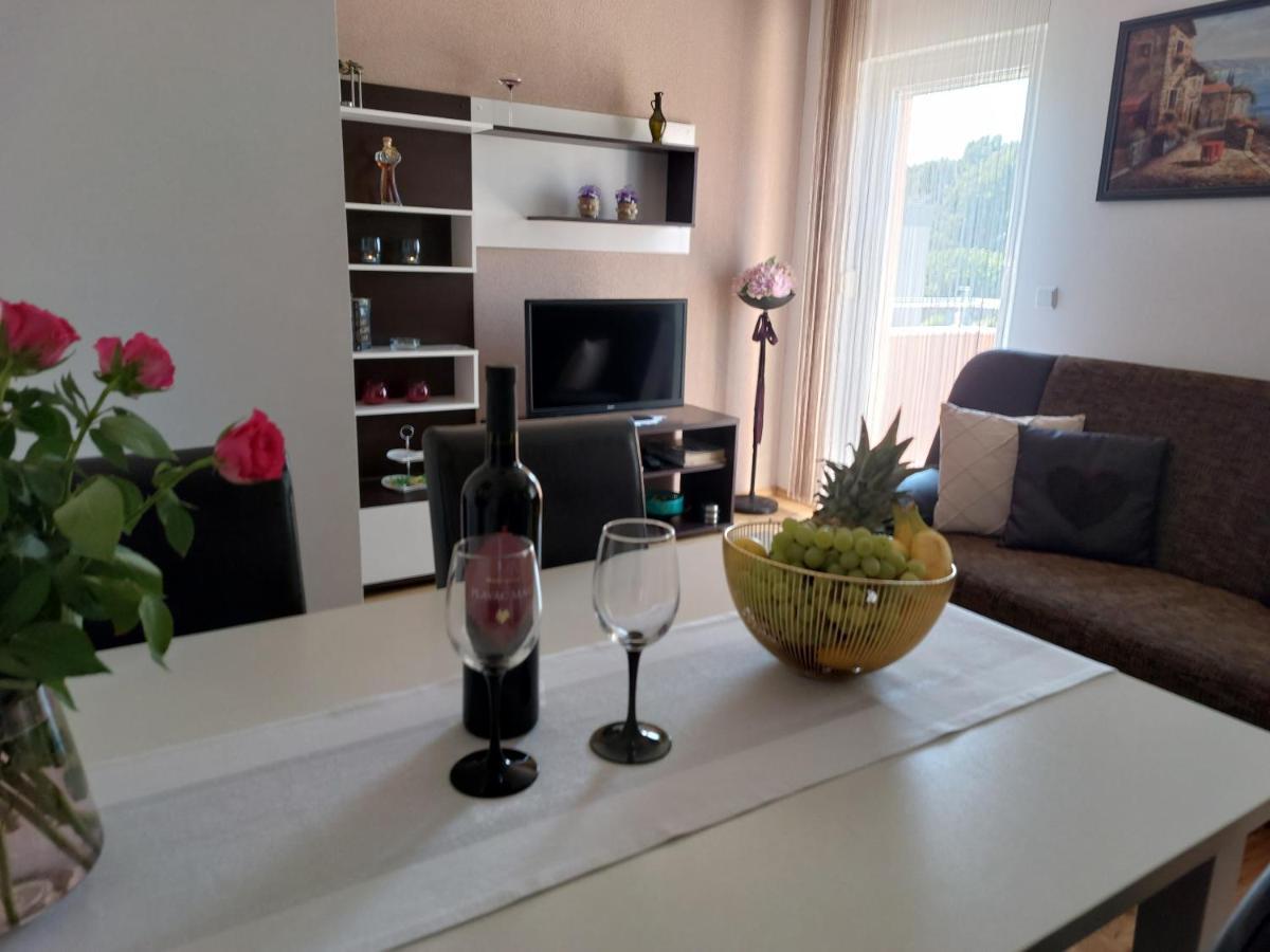 Apartment Zunabovic トロギール エクステリア 写真